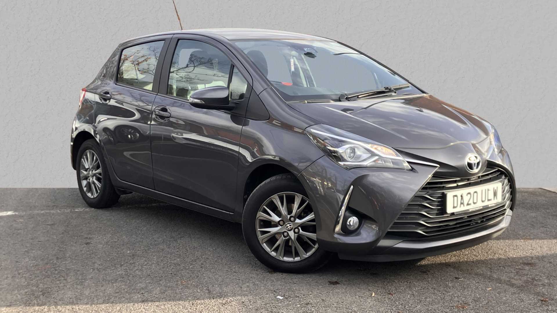 Main listing image - Toyota Yaris