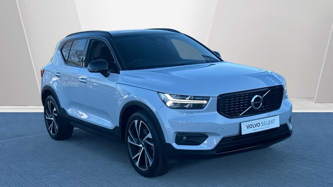 Main listing image - Volvo XC40