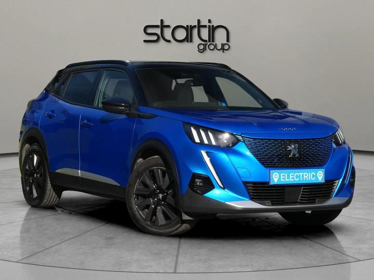 Main listing image - Peugeot e-2008