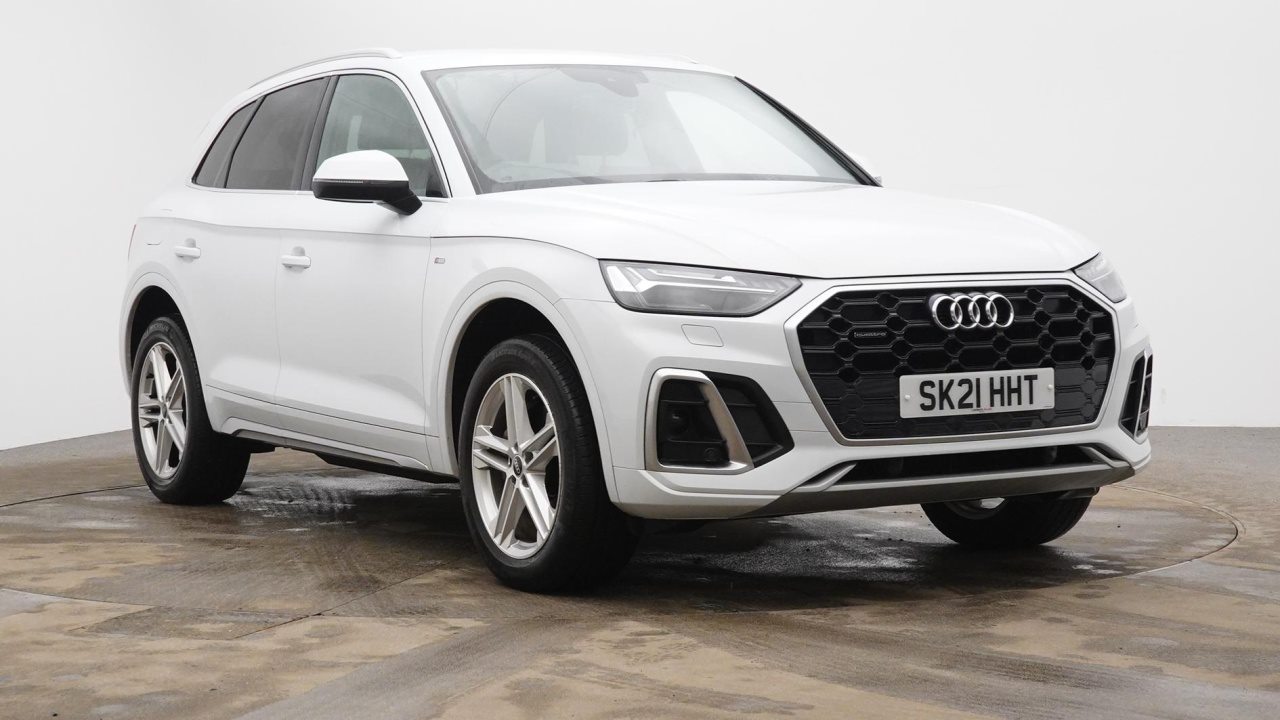 Main listing image - Audi Q5