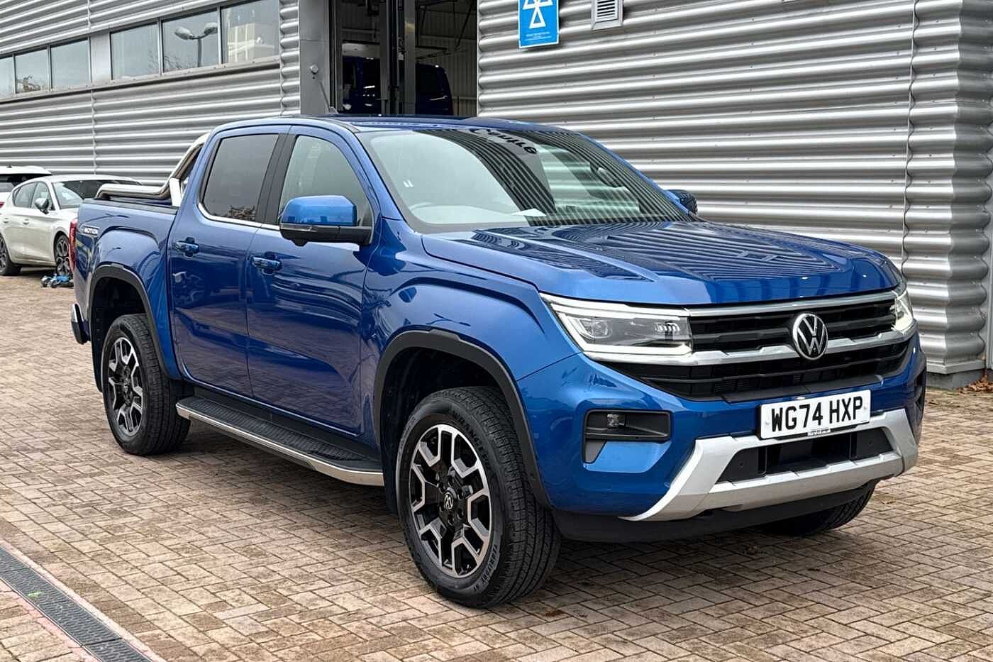 Main listing image - Volkswagen Amarok
