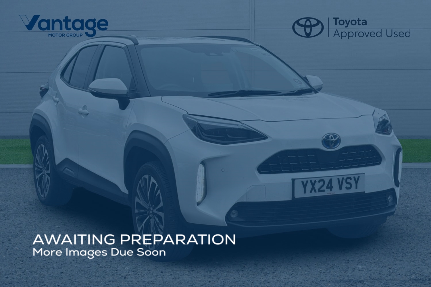 Main listing image - Toyota Yaris Cross