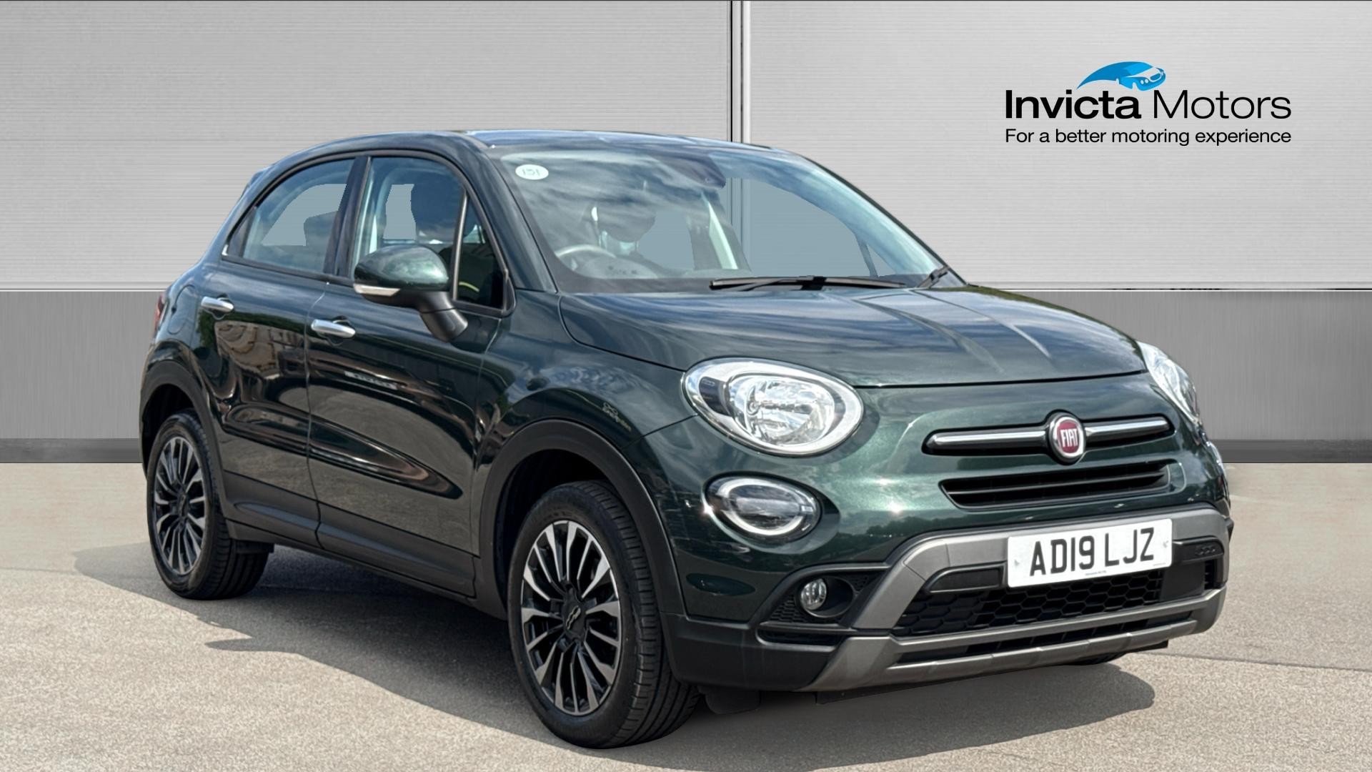 Main listing image - Fiat 500X