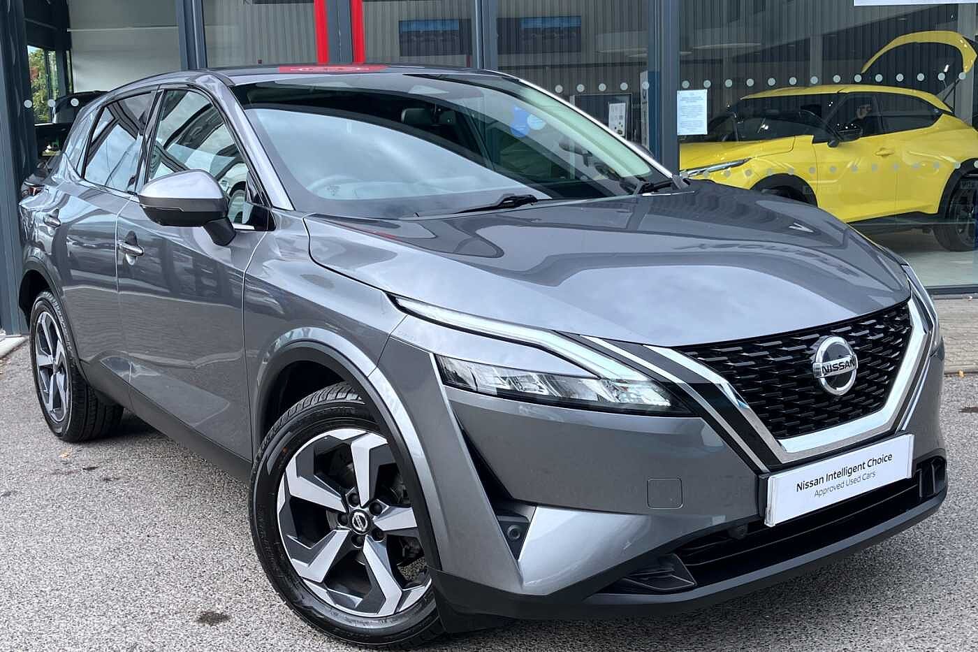 Main listing image - Nissan Qashqai