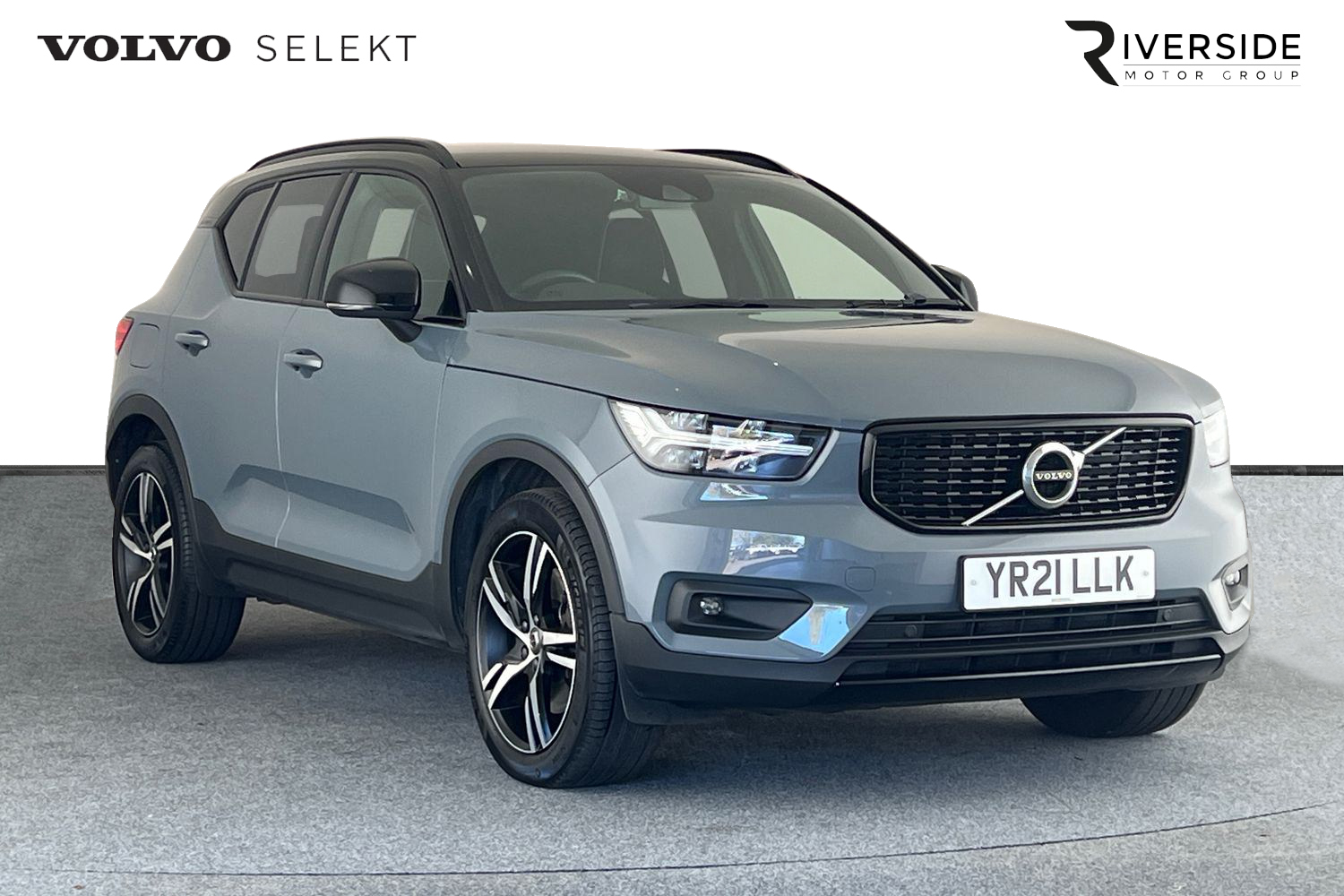 Main listing image - Volvo XC40 Recharge