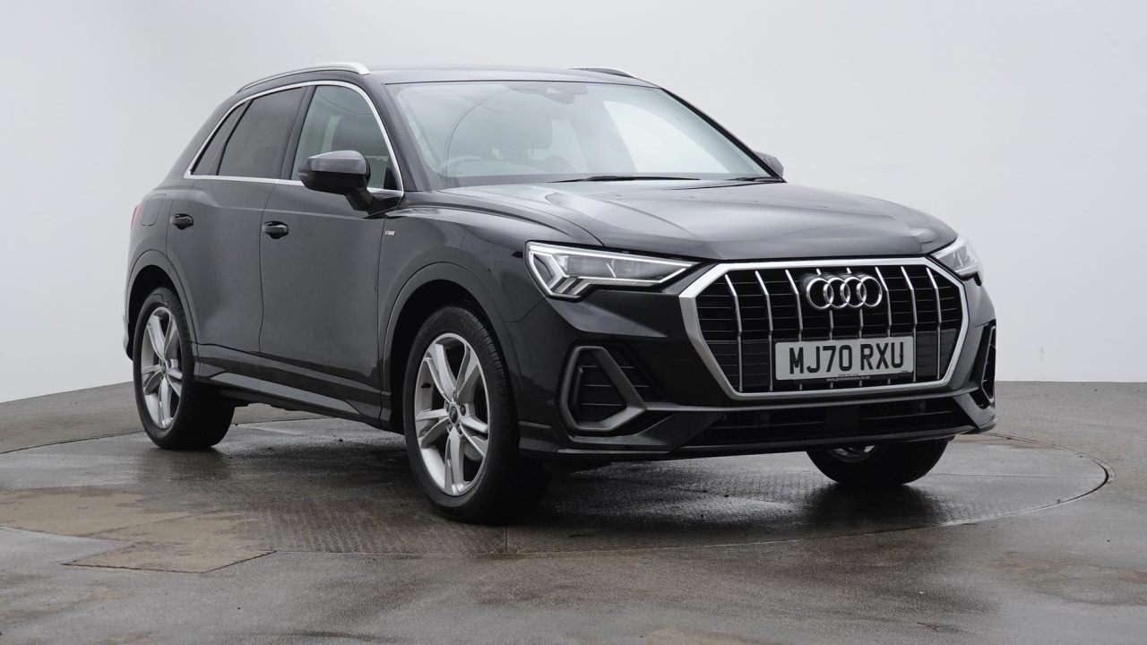 Main listing image - Audi Q3