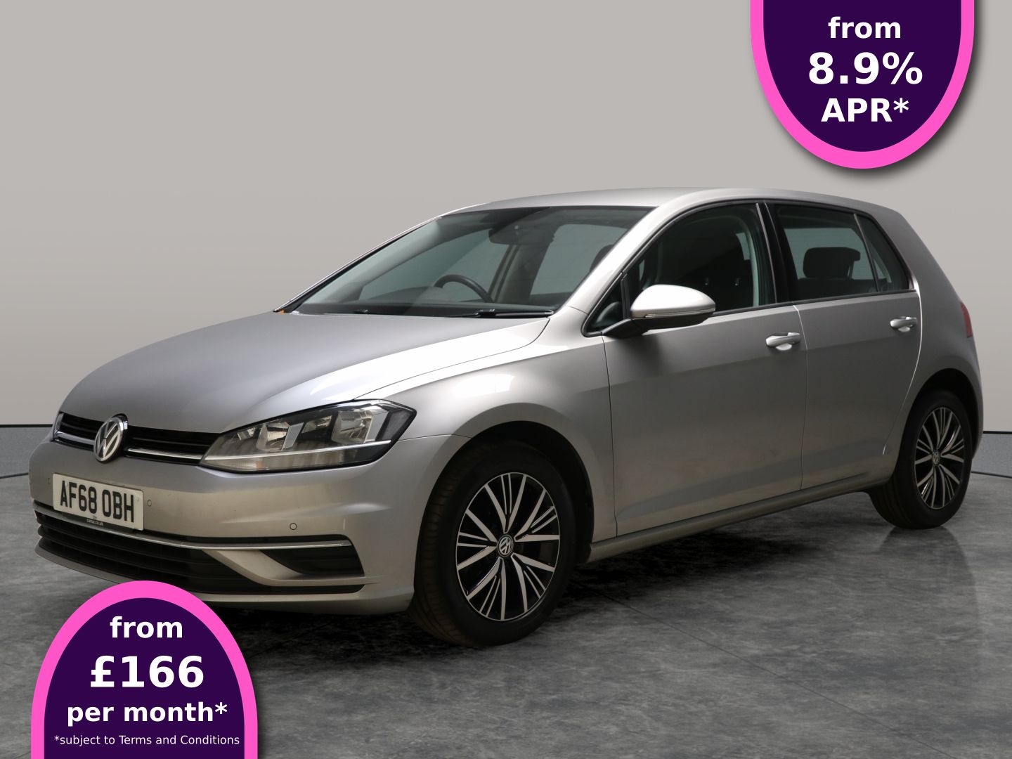 Main listing image - Volkswagen Golf