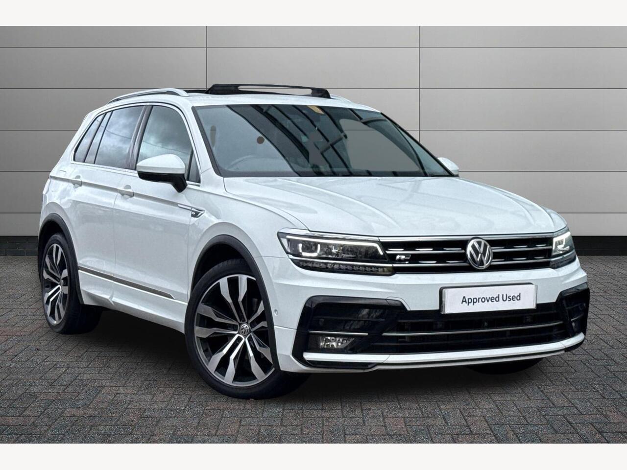 Main listing image - Volkswagen Tiguan