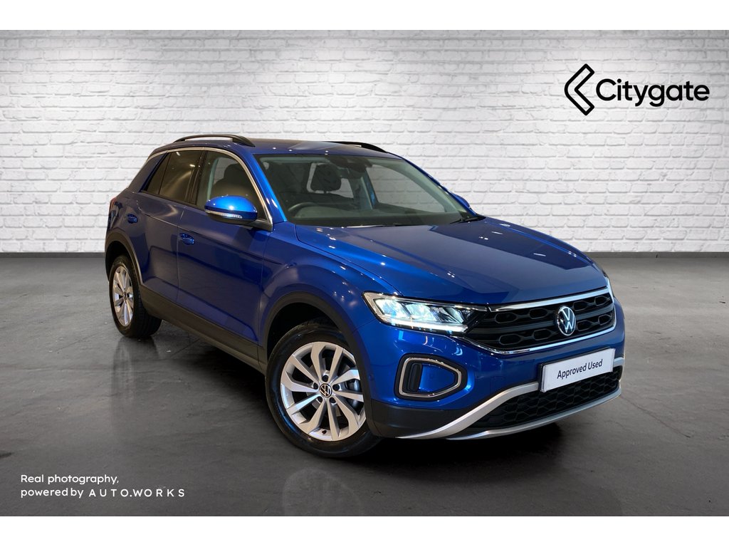 Main listing image - Volkswagen T-Roc