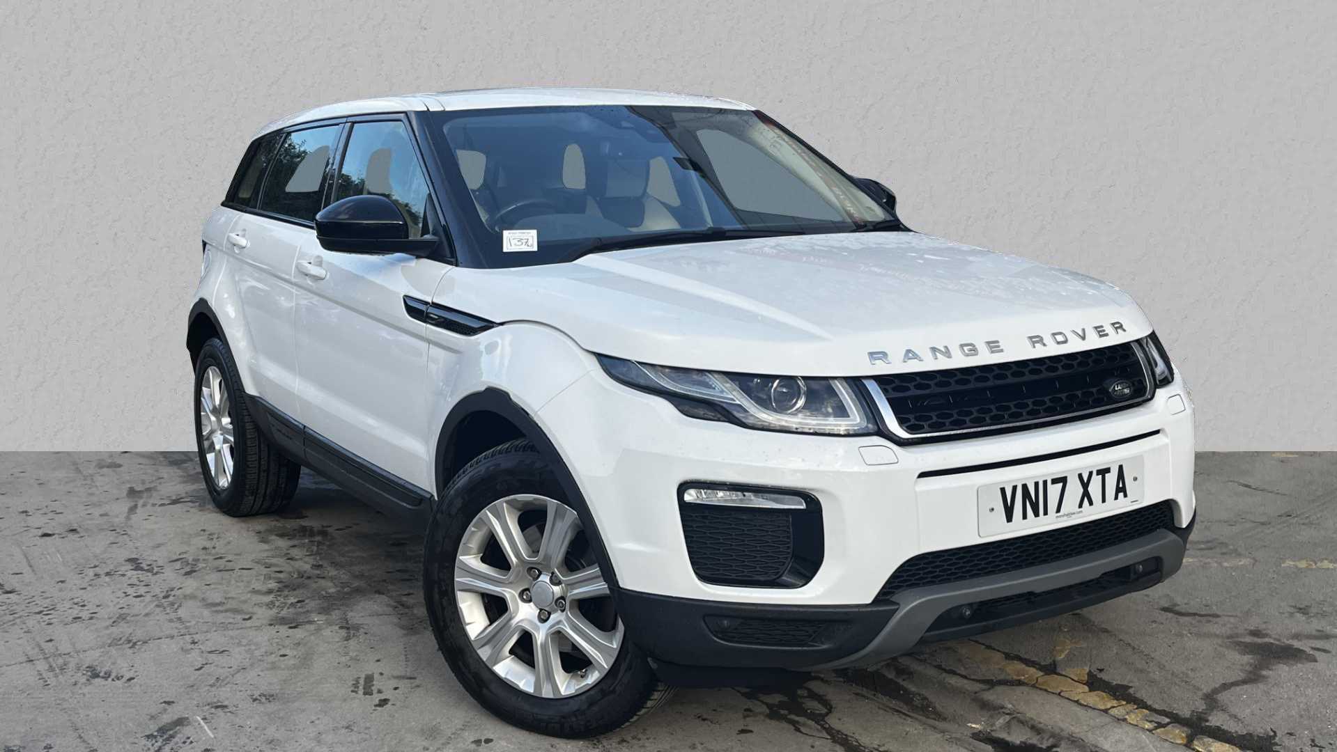 Main listing image - Land Rover Range Rover Evoque