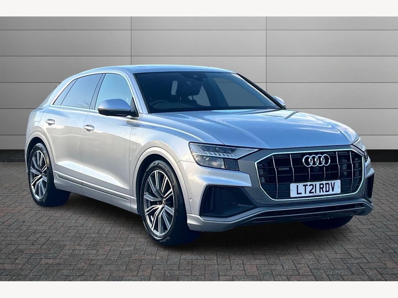 Main listing image - Audi Q8