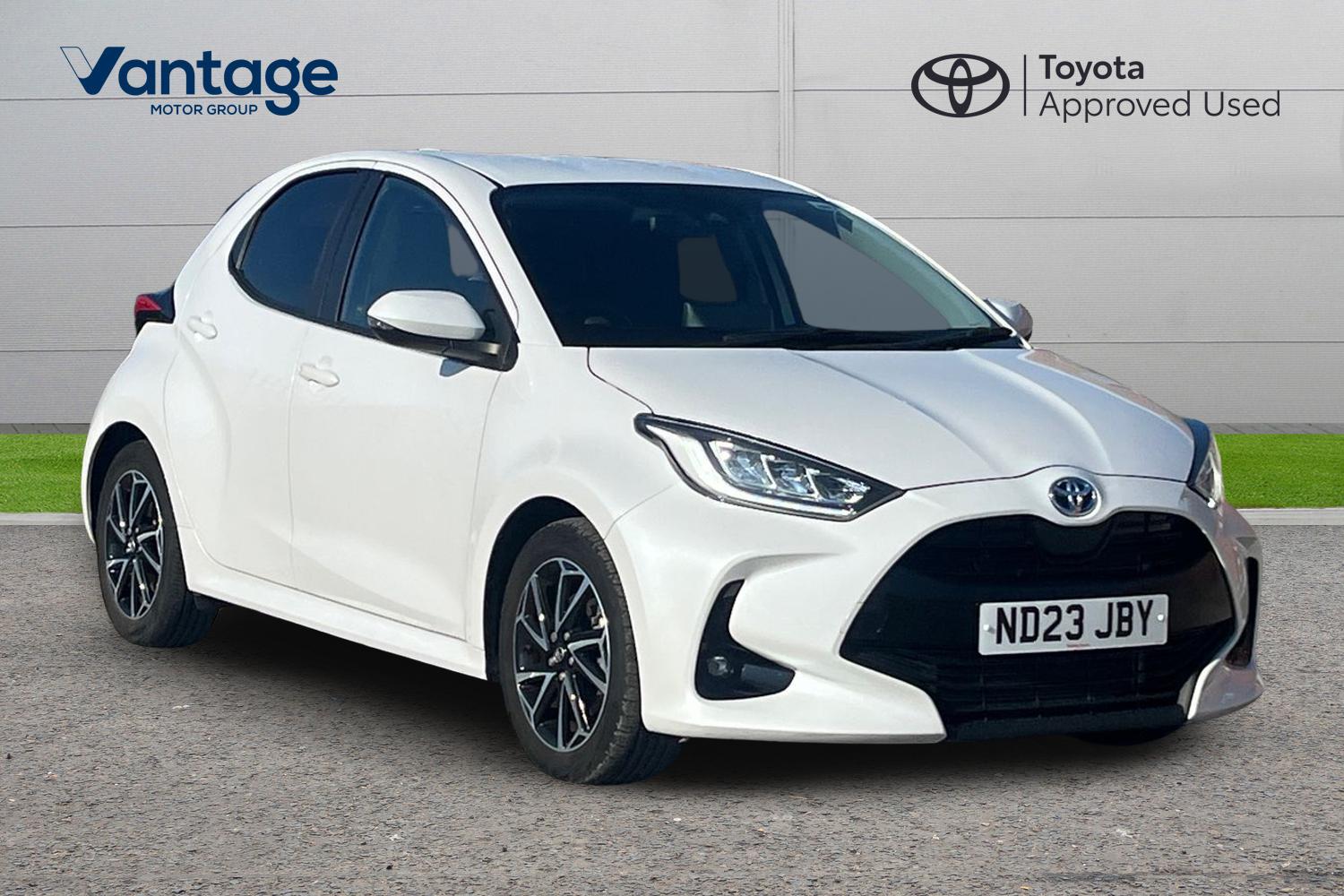 Main listing image - Toyota Yaris