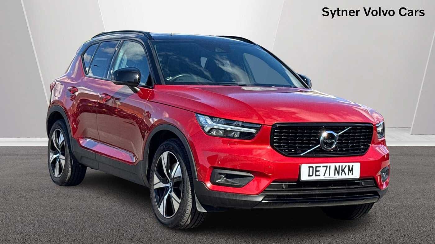 Main listing image - Volvo XC40 Recharge