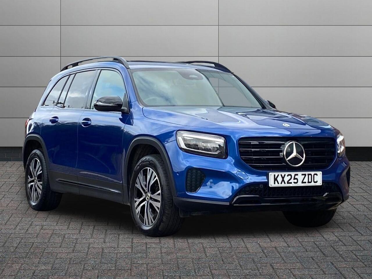 Main listing image - Mercedes-Benz GLB