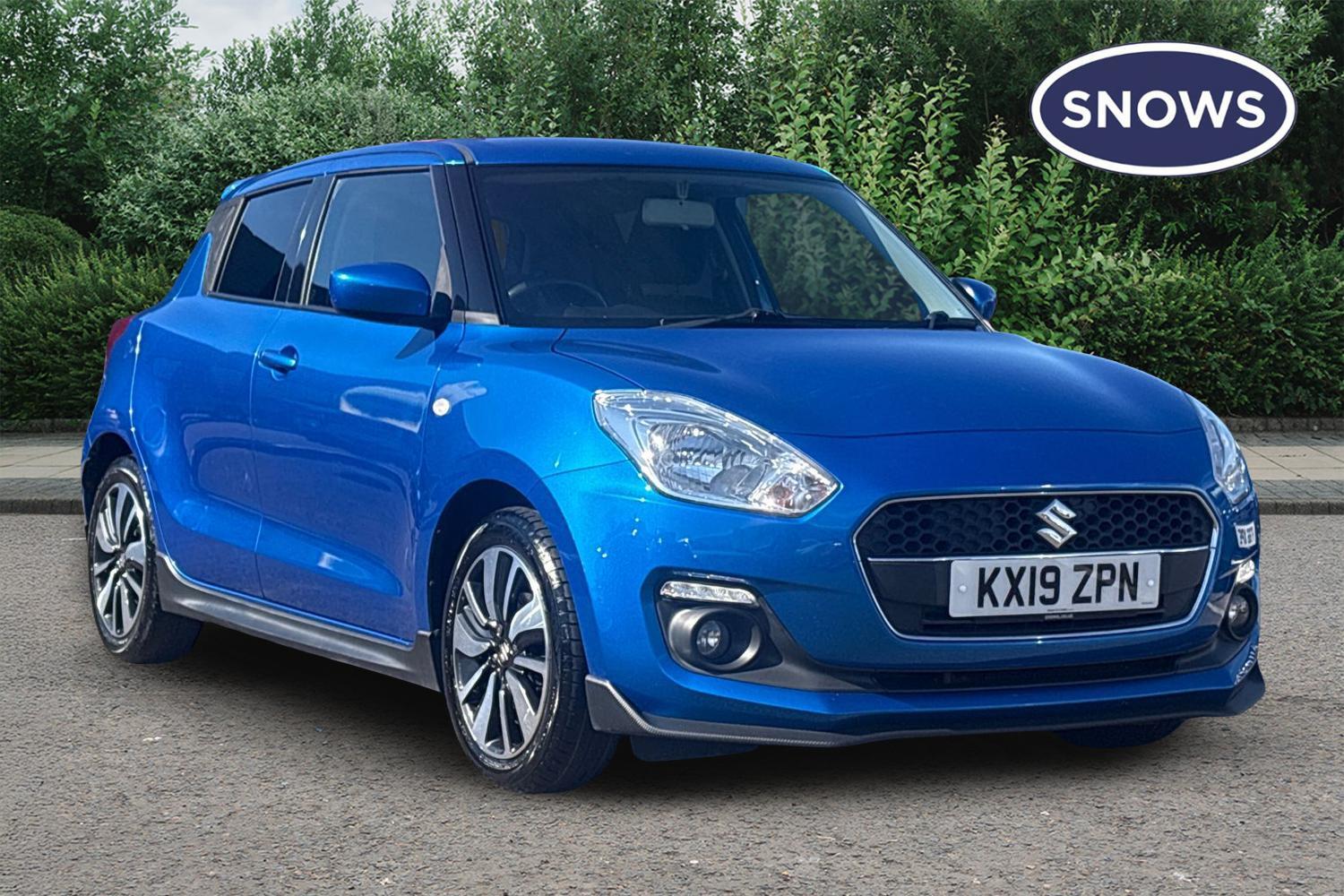 Main listing image - Suzuki Swift