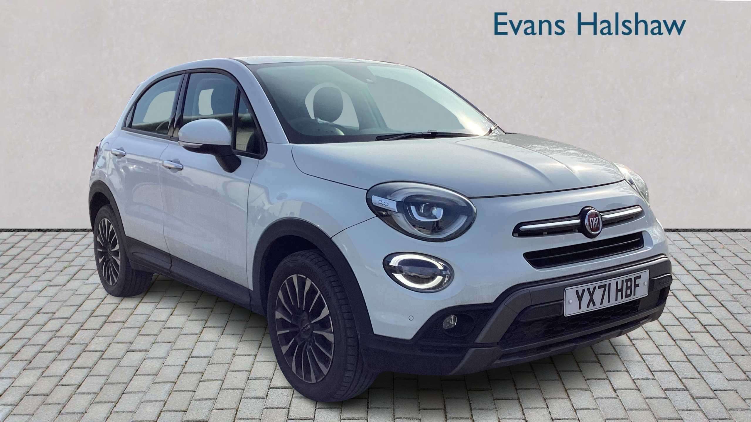 Main listing image - Fiat 500X
