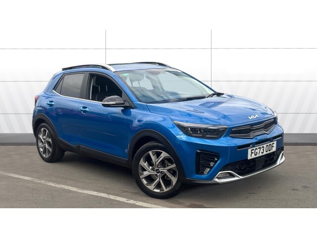 Main listing image - Kia Stonic