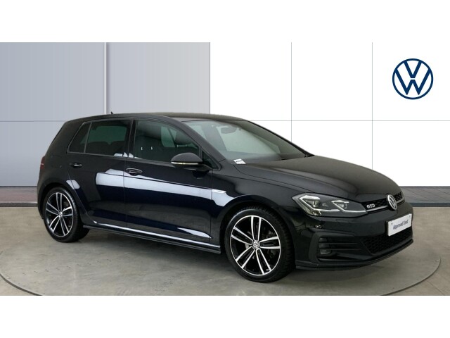 Main listing image - Volkswagen Golf