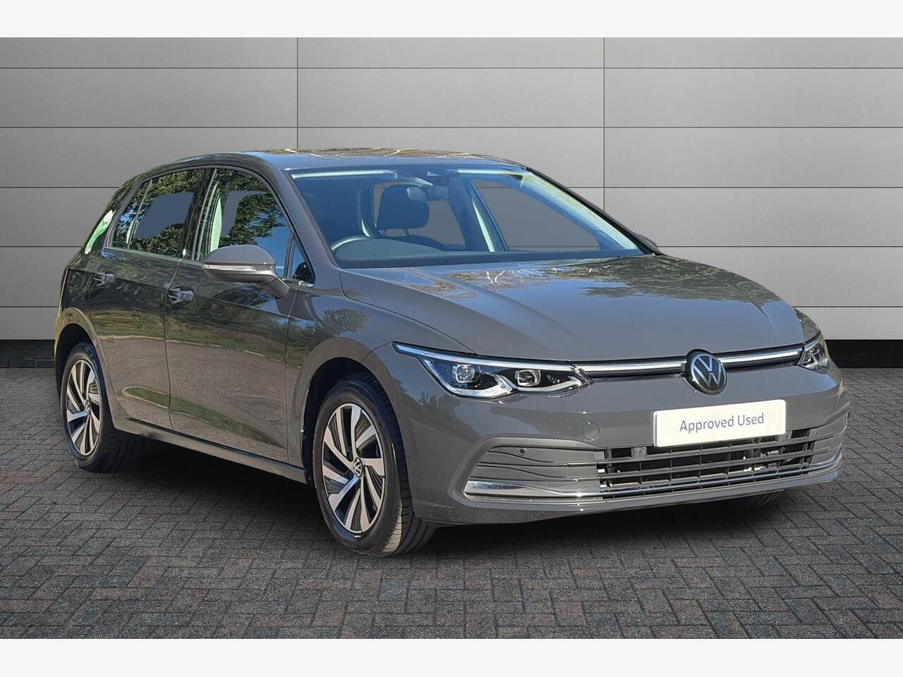 Main listing image - Volkswagen Golf
