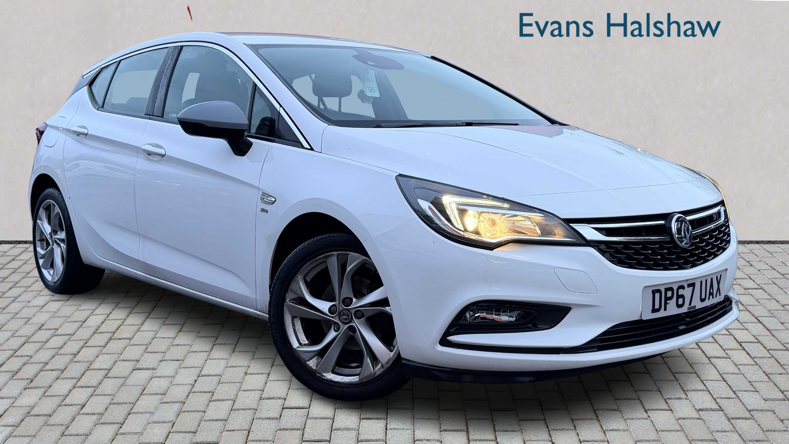 Main listing image - Vauxhall Astra