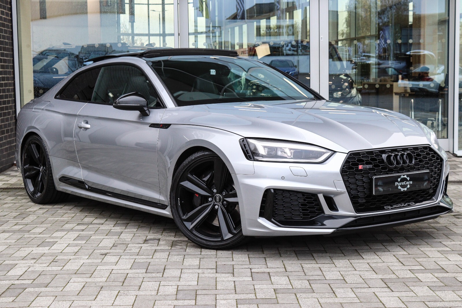 Main listing image - Audi RS5