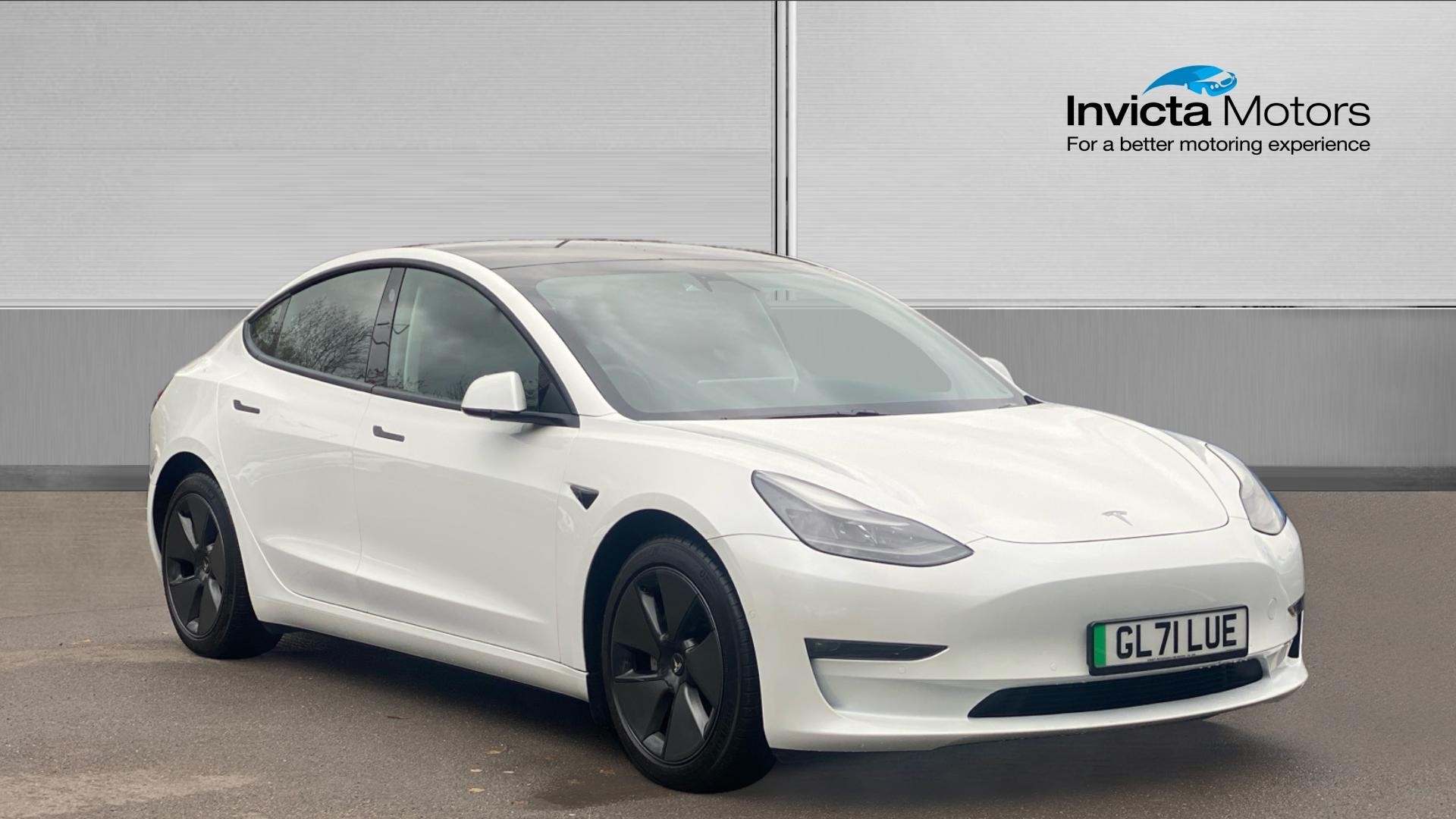 Main listing image - Tesla Model 3