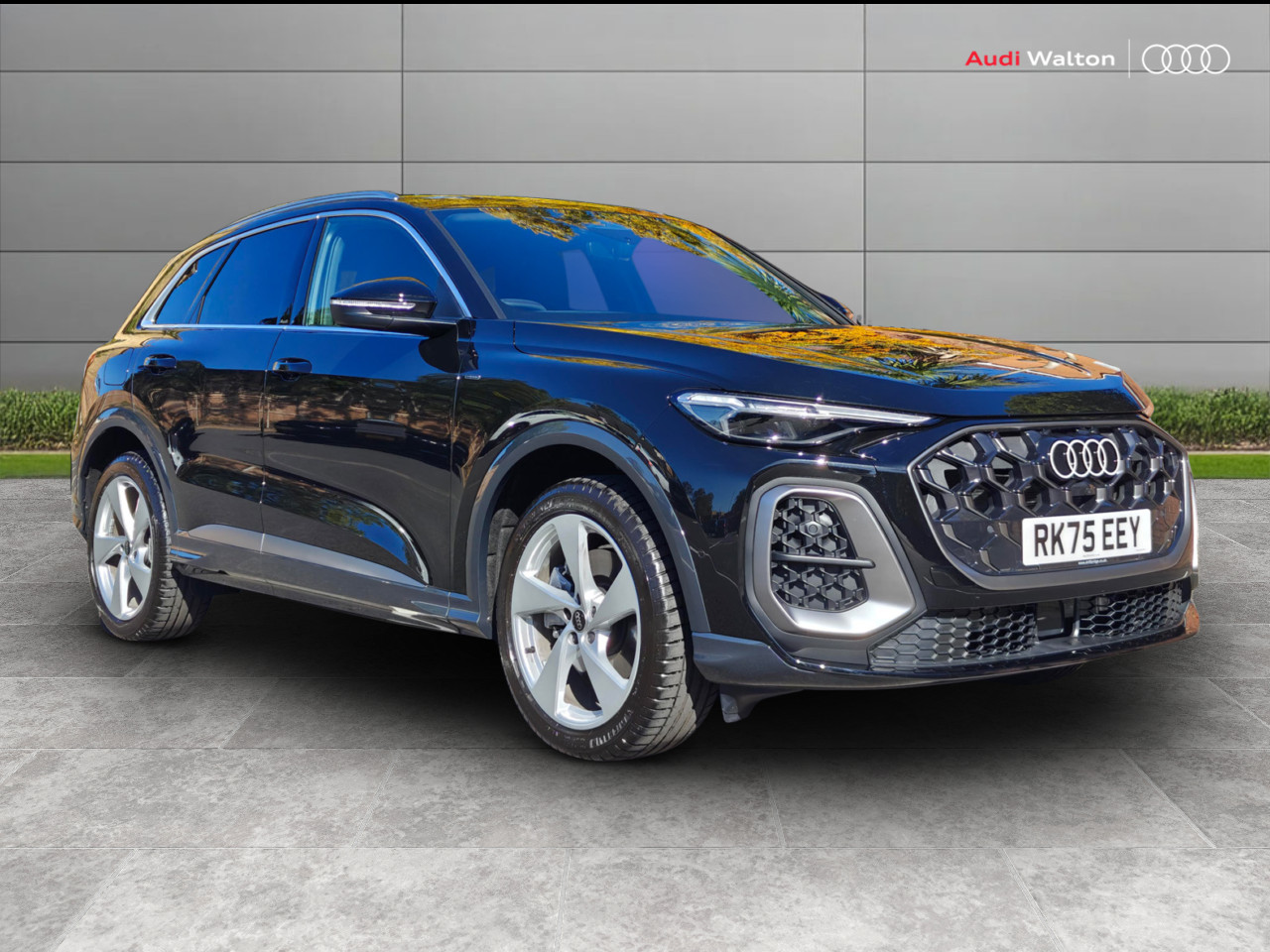 Main listing image - Audi Q5