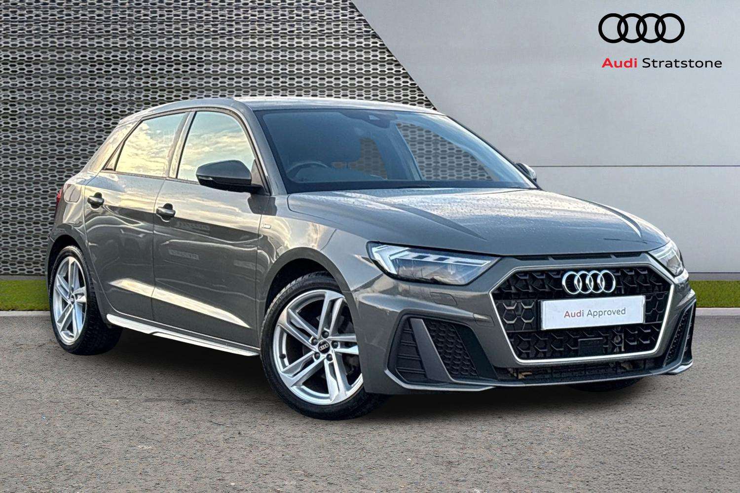 Main listing image - Audi A1