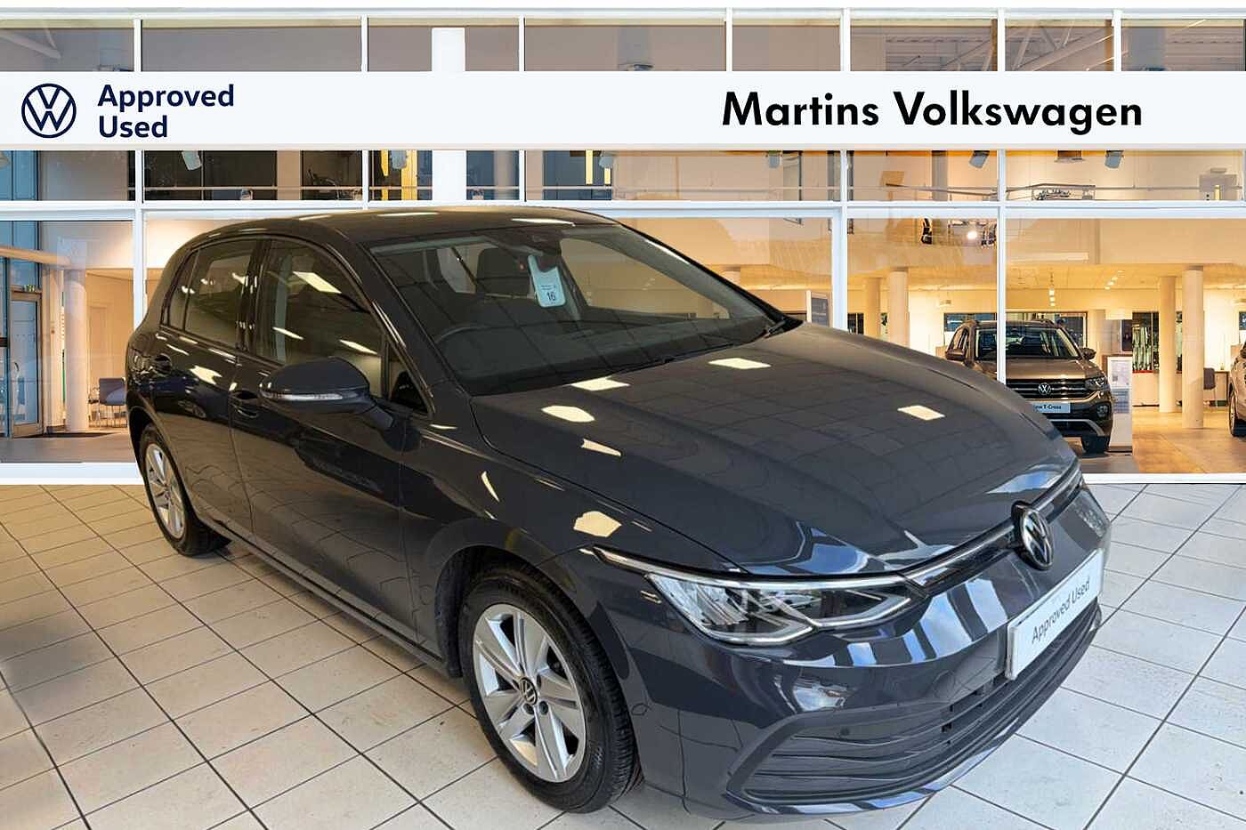 Main listing image - Volkswagen Golf