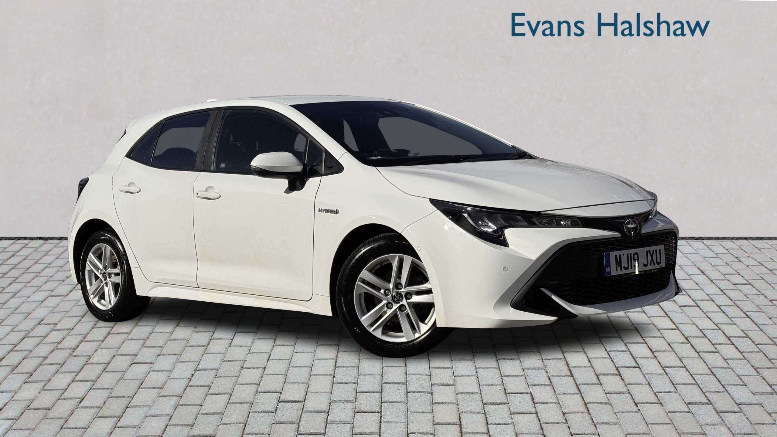 Main listing image - Toyota Corolla