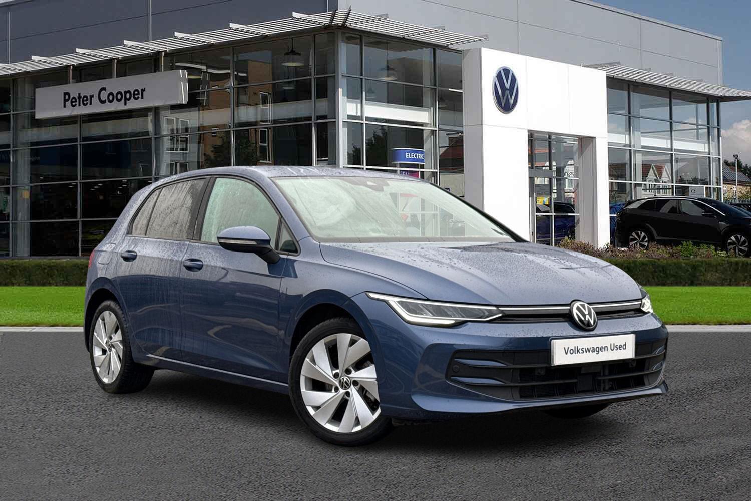 Main listing image - Volkswagen Golf