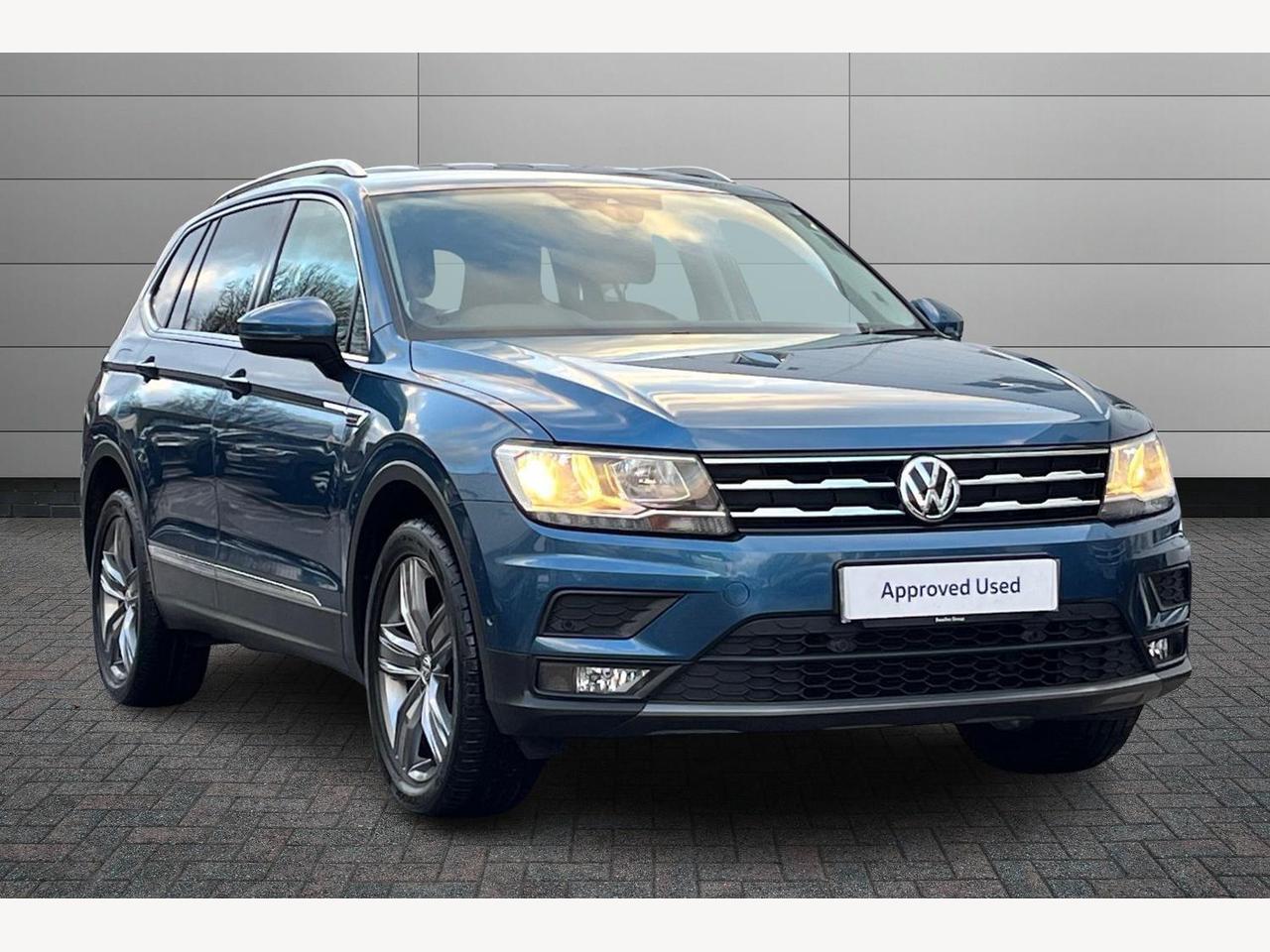 Main listing image - Volkswagen Tiguan Allspace