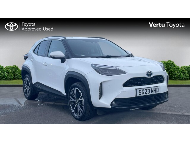 Main listing image - Toyota Yaris Cross