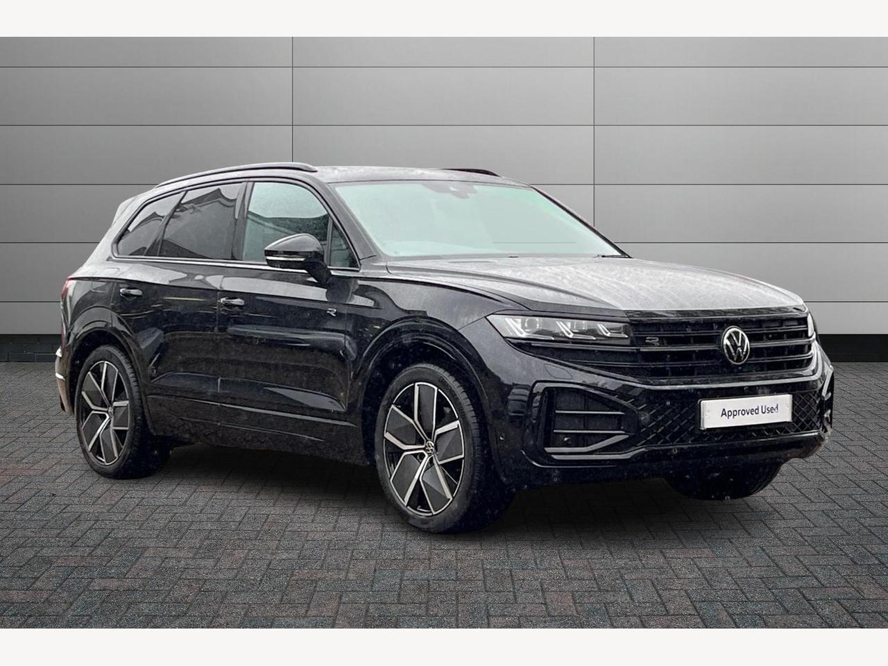 Main listing image - Volkswagen Touareg