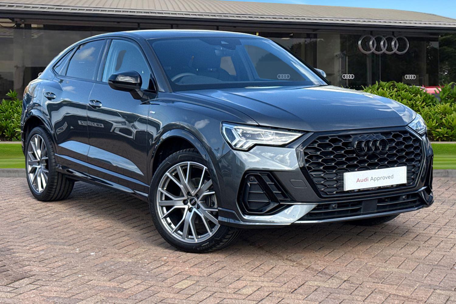 Main listing image - Audi Q3
