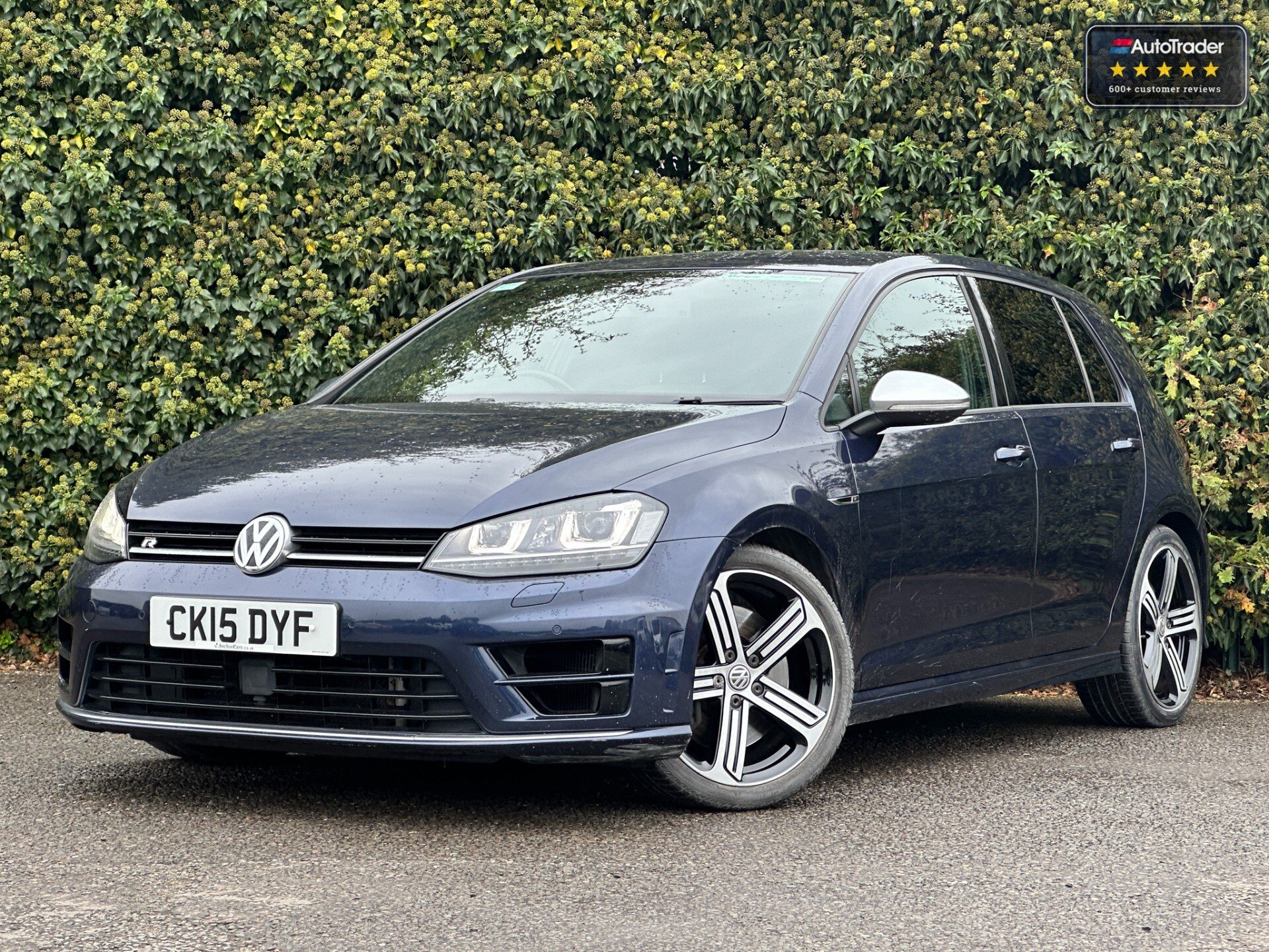 Main listing image - Volkswagen Golf R