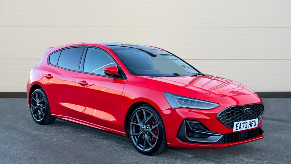 Main listing image - Ford Focus ST