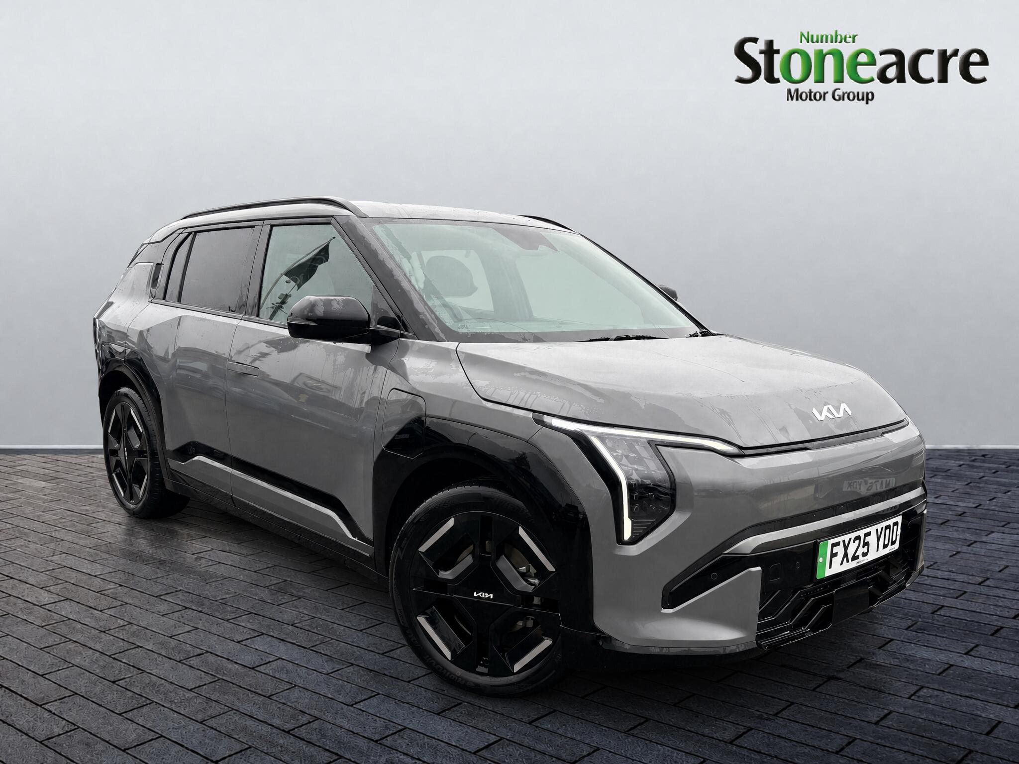 Main listing image - Kia EV3