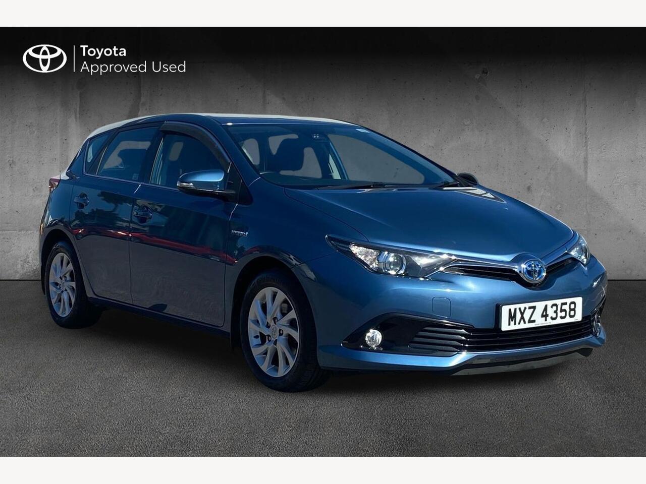 Main listing image - Toyota Auris