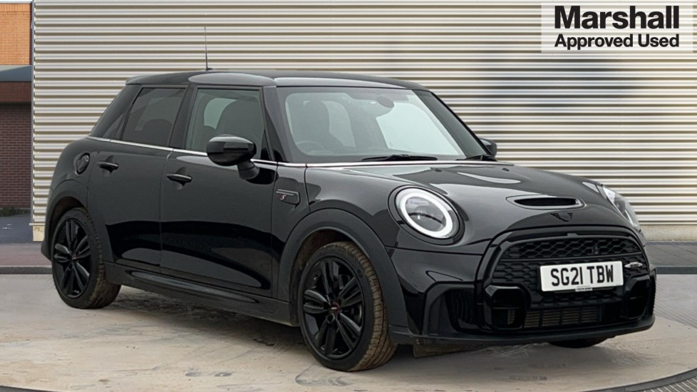 Main listing image - MINI Hatchback 5dr