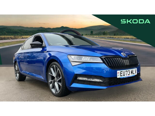 Main listing image - Skoda Superb