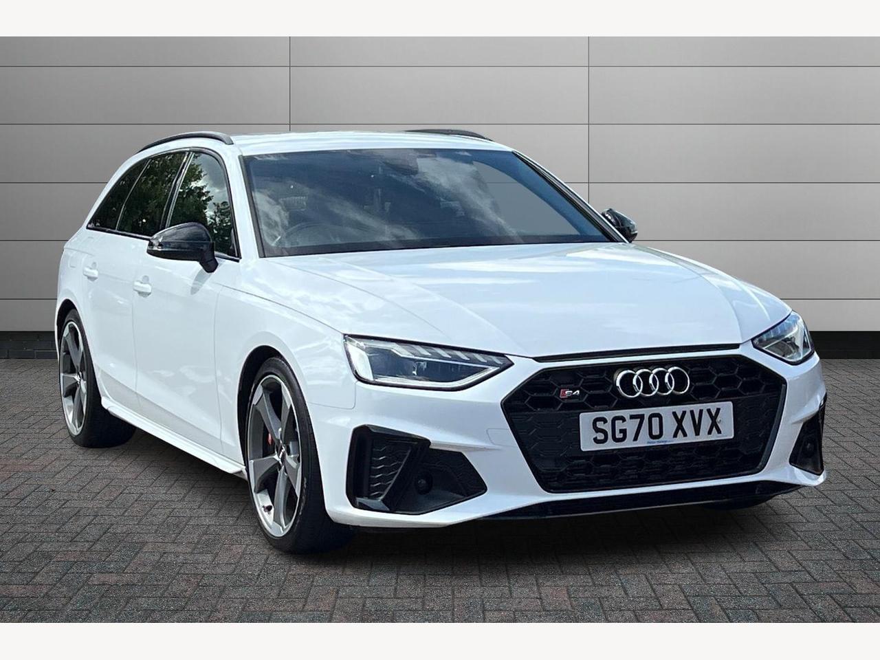 Main listing image - Audi S4