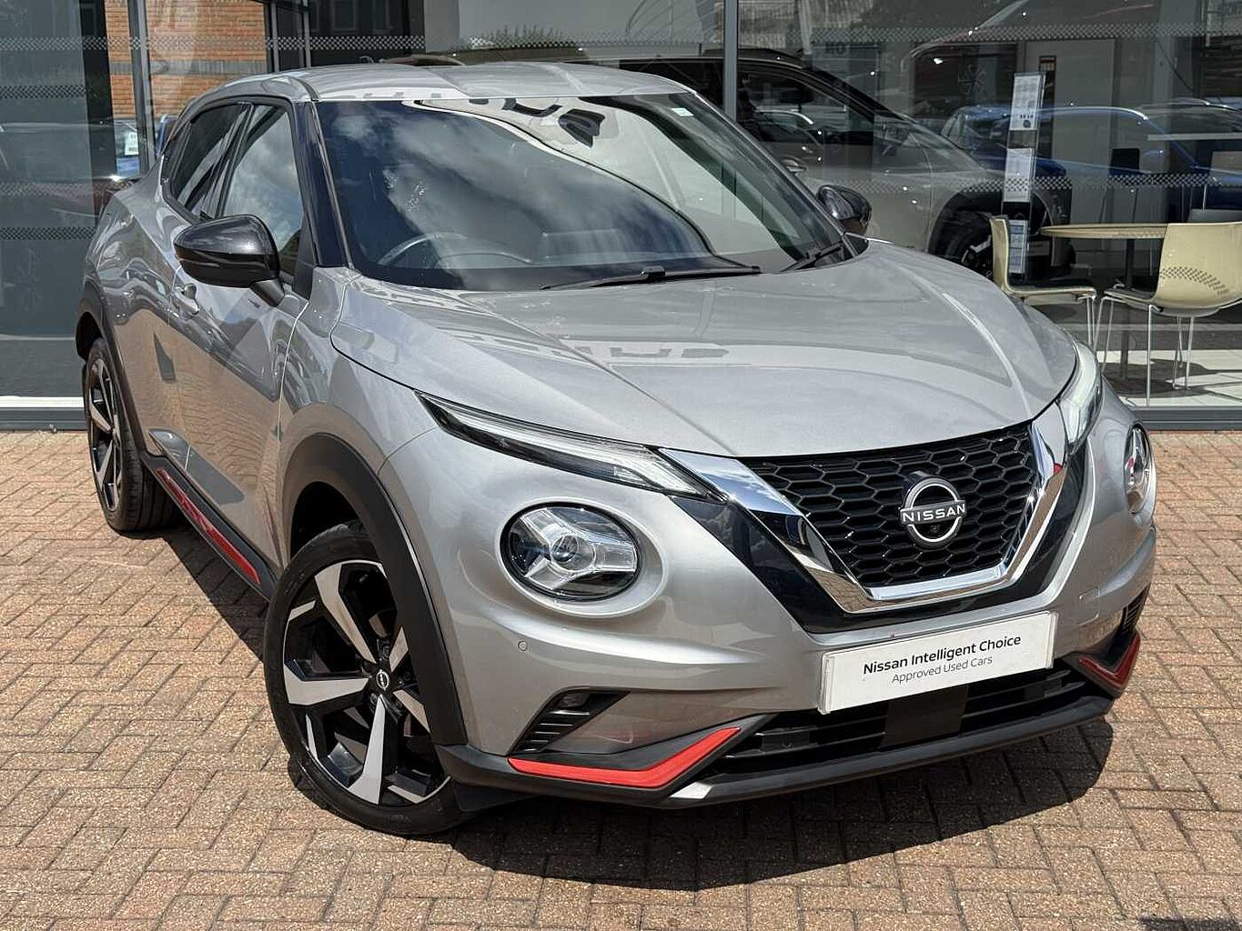 Main listing image - Nissan Juke