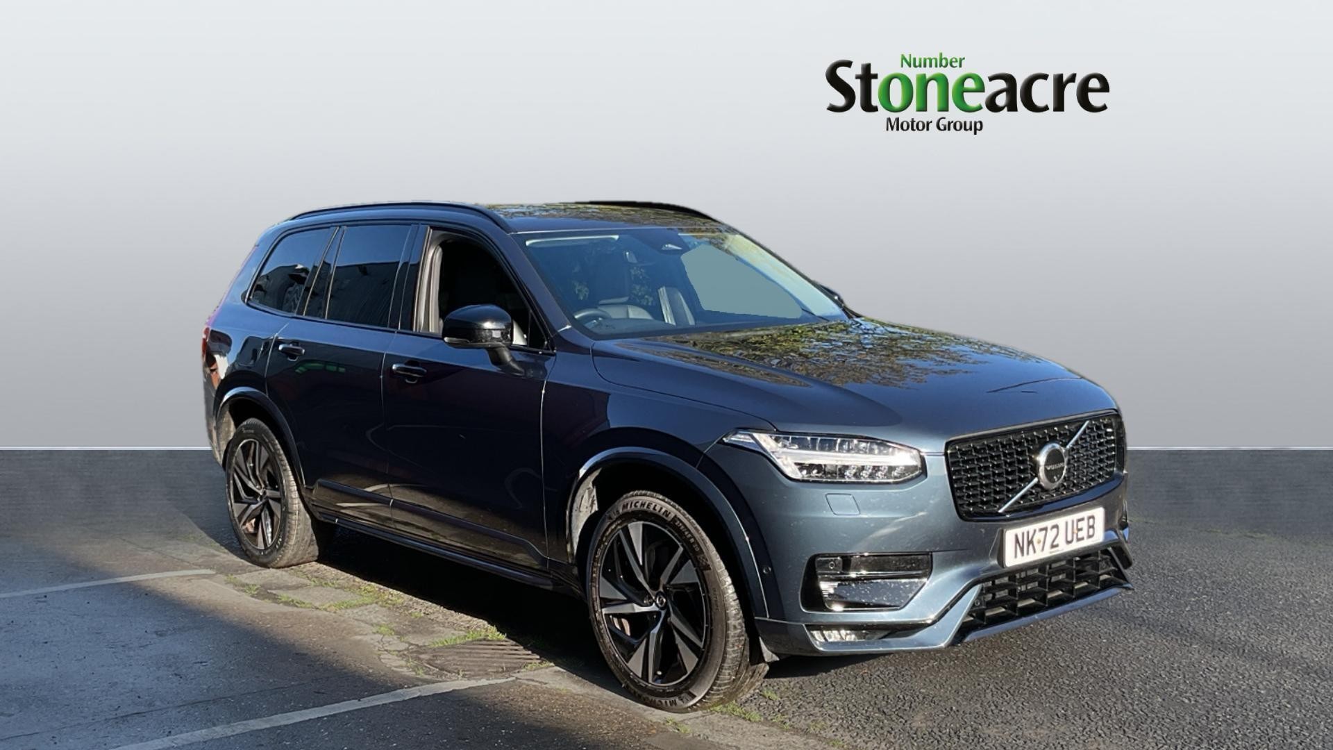 Main listing image - Volvo XC90