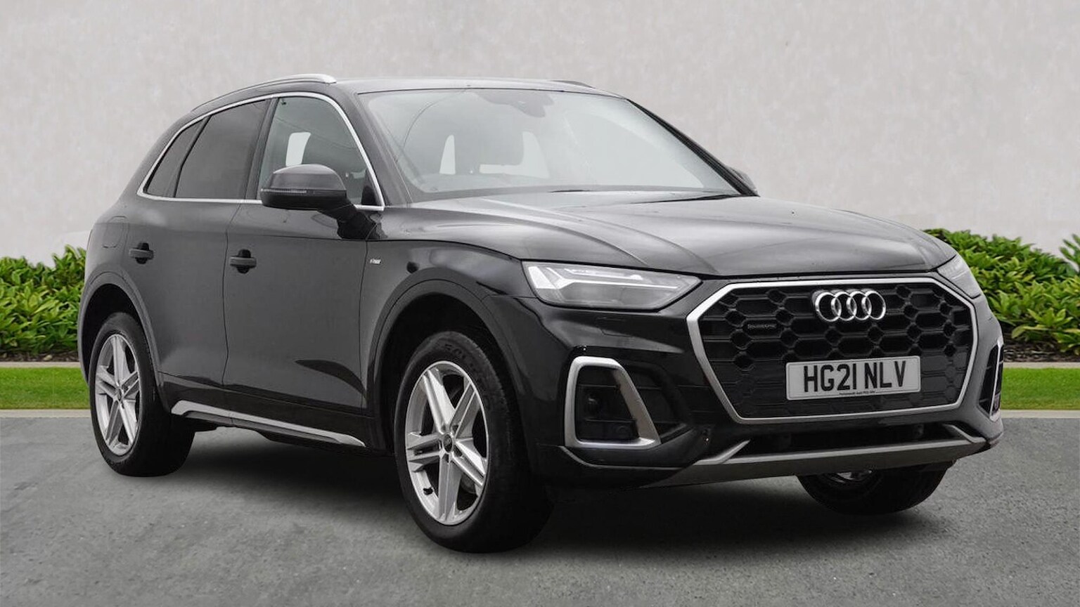 Main listing image - Audi Q5