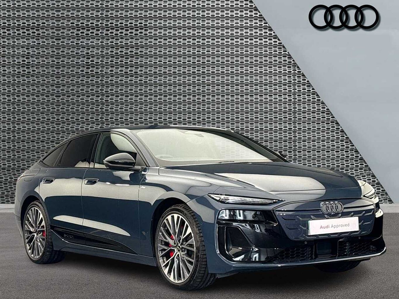 Main listing image - Audi A6