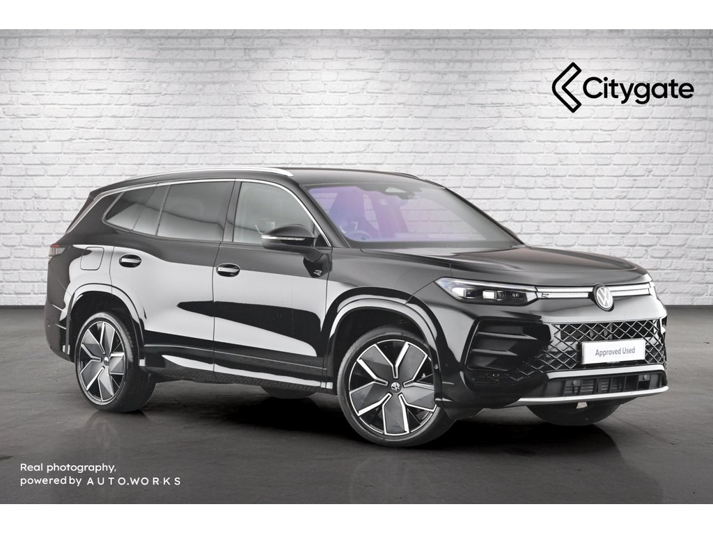 Main listing image - Volkswagen Tayron