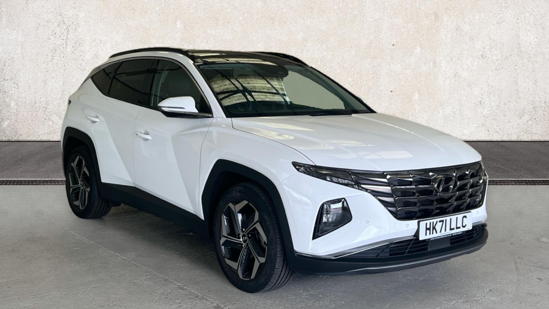 Main listing image - Hyundai Tucson