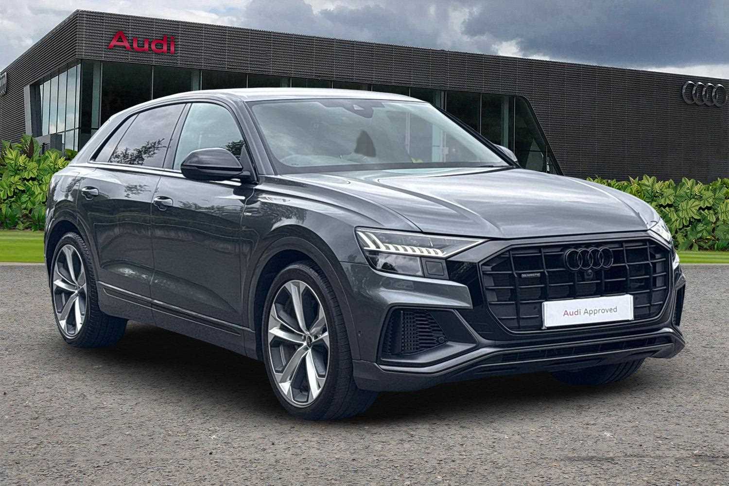 Main listing image - Audi Q8