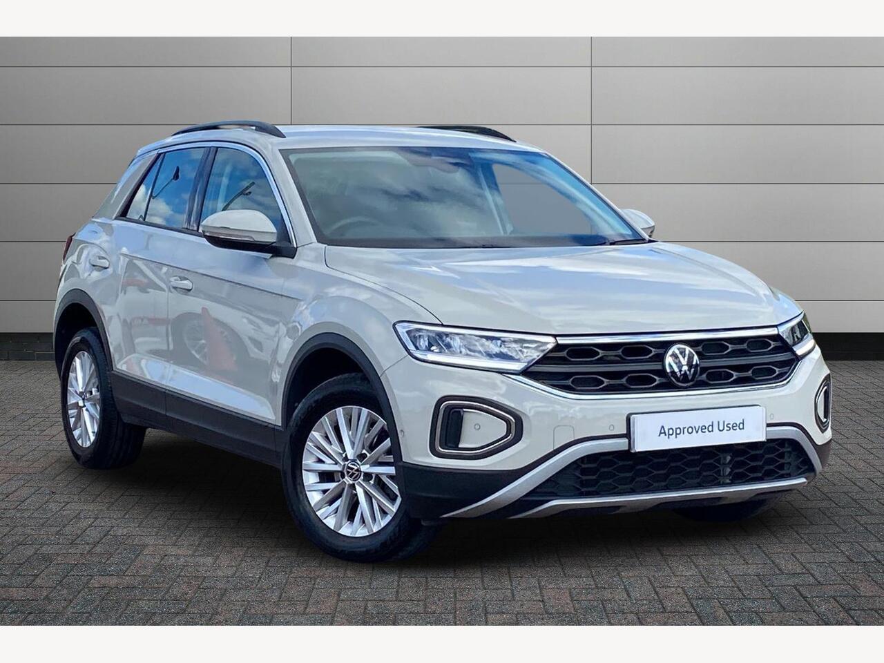 Main listing image - Volkswagen T-Roc